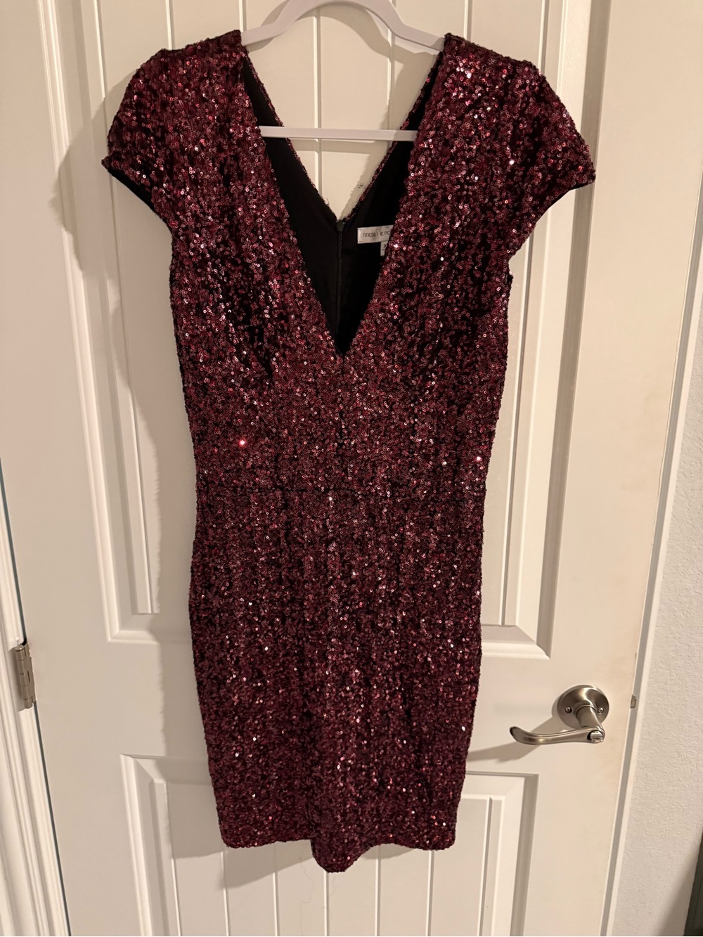 Dress the Population Burgundy Sequin V-Neck Cocktail Dress – XL